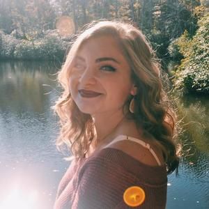 Meet your Posher, Ellie